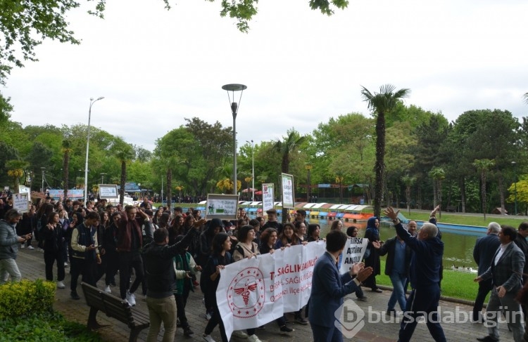 Bursa İl Sağlık Müdürlüğü'nden yürüyüş etkinliği