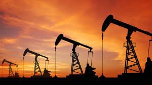 ABD petrol fiyatı tahminini aşağı yönlü revize etti