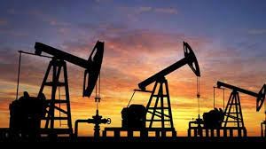 ABD petrol fiyatı tahminini aşağı yönlü revize etti