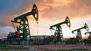 ABD petrol fiyatı tahminini aşağı yönlü revize etti