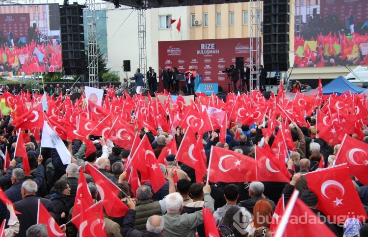 Ekrem İmamoğlu Rize'de konuşma yaptı