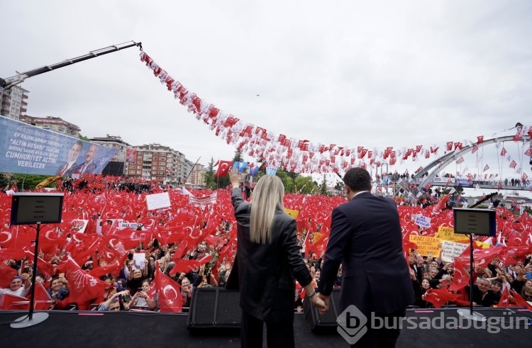 Ekrem İmamoğlu Rize'de konuşma yaptı