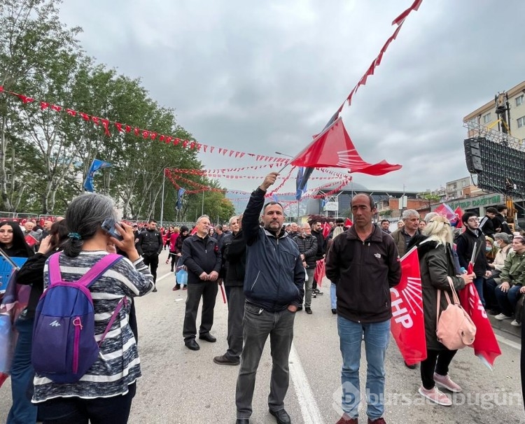 Bursalılar Kılıçdaroğlu'nu bekliyor  