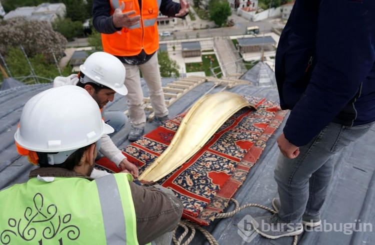Selimiye Camisi'nde ana kubbe aleminin montajına başlandı