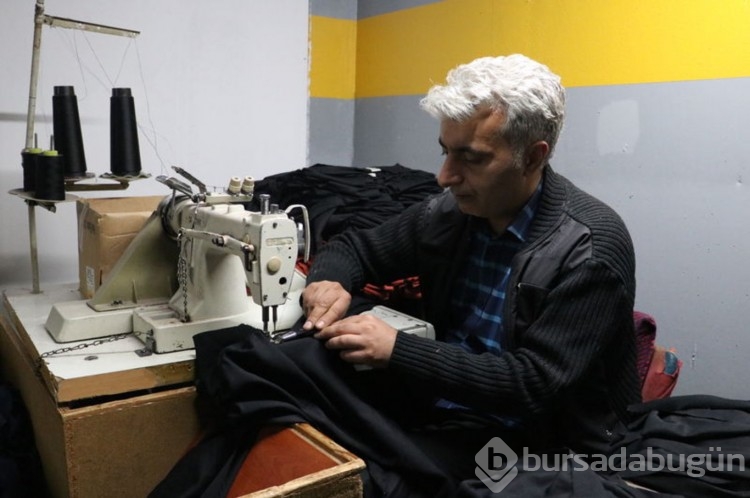 Depremzede tekstilciler, yeniden üretime başladı