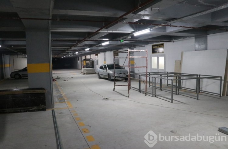 Depremzede tekstilciler, yeniden üretime başladı