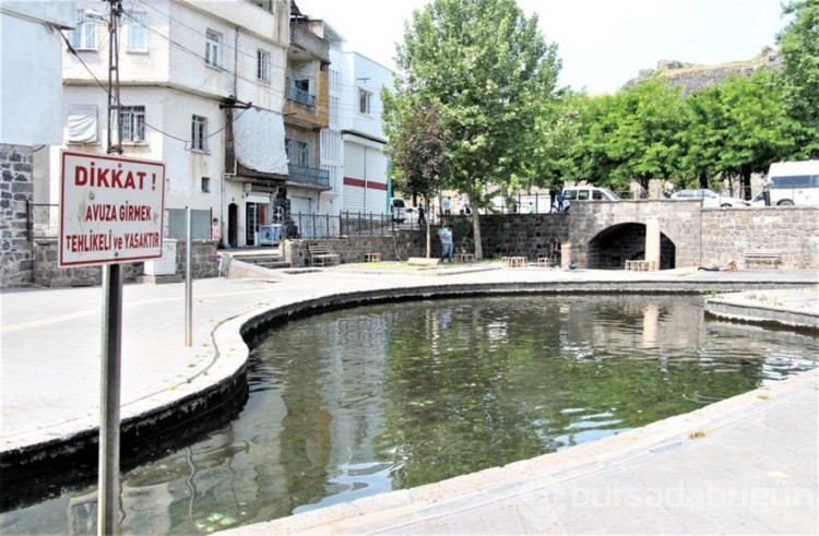 Havanın ısınmasıyla çocukların tehlikeli eğlencesi başladı