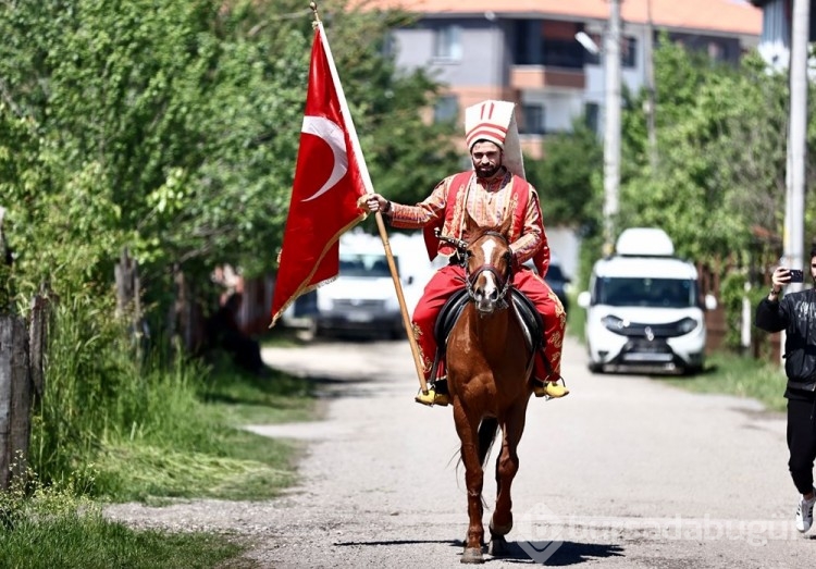 Sandık başından ilginç kareler
