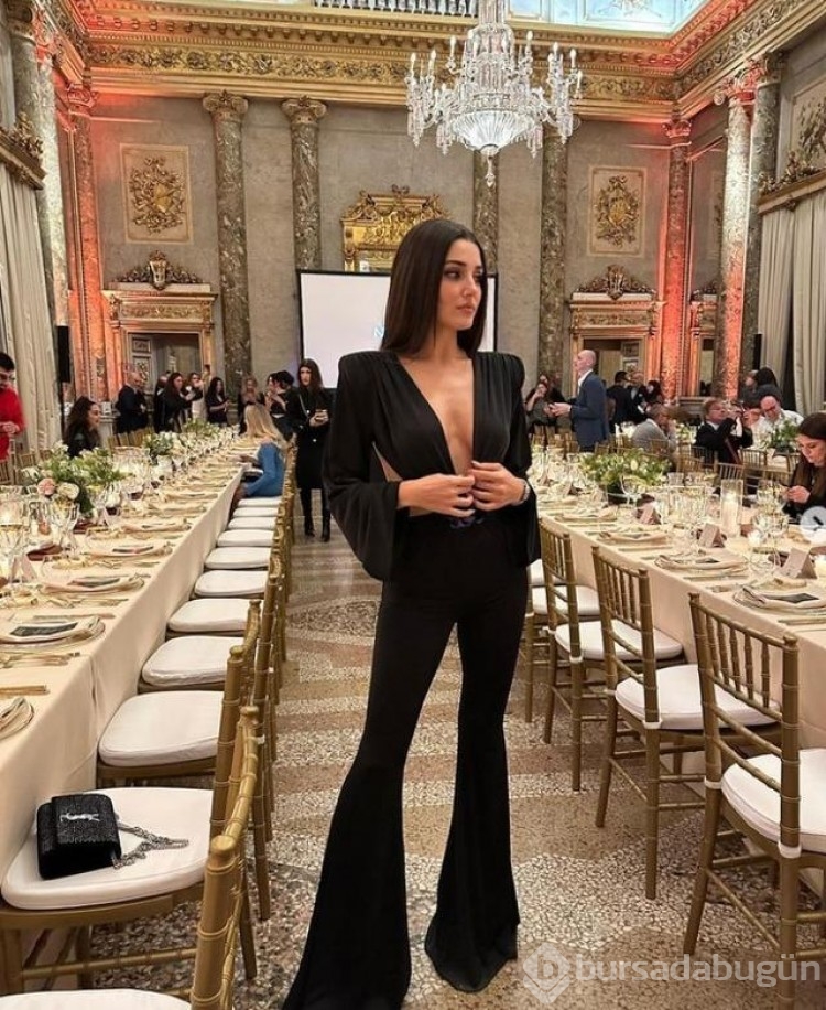 Transparan giyen Hande Erçel mini etekli pozuyla mest etti!
