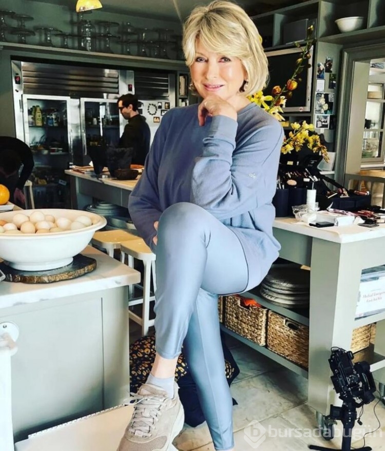 Martha Stewart 81 yaşında mayoyla poz verd