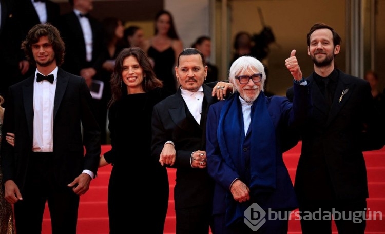 2023 Cannes Film Festivalinde Johnny Depp'in dönüşü muhteşem oldu

