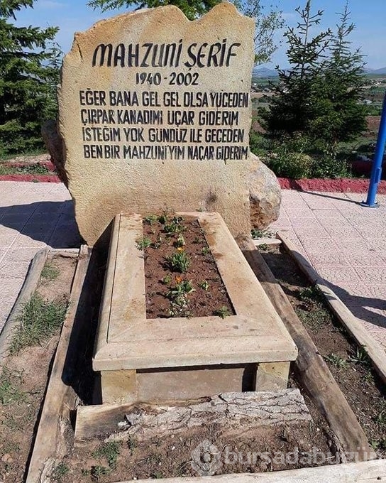 Halk ozanı Aşık Mahzuni Şerif, vefatının 21. yılında anıldı
