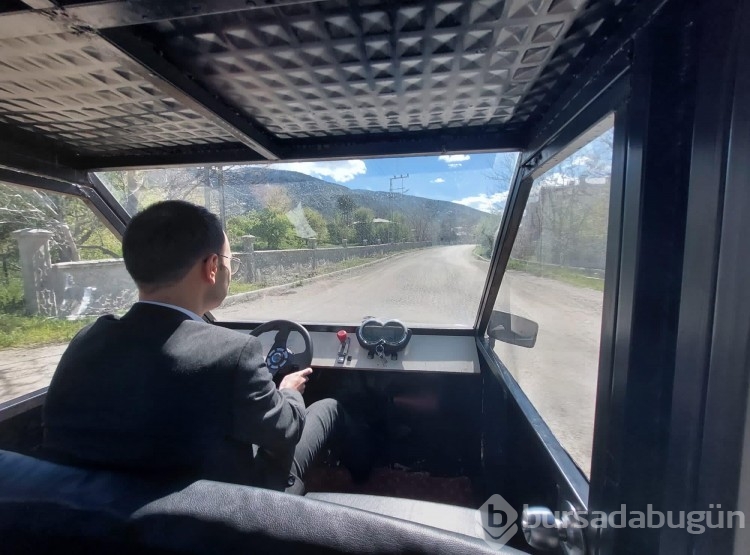 Bekçi, güneş enerjisiyle çalışan araç tasarladı