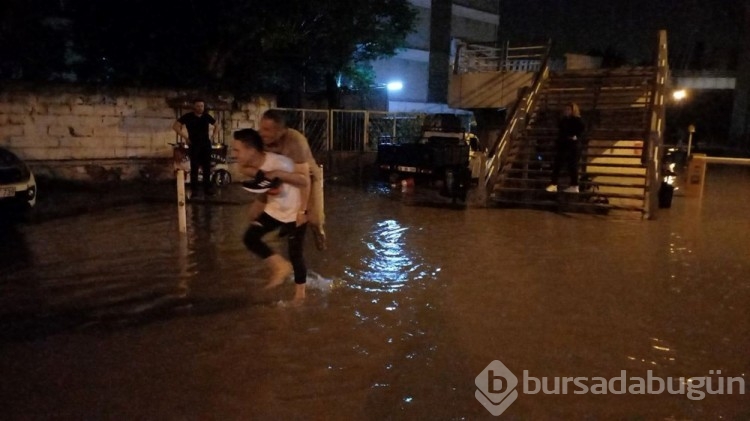Balıkesir'de sel felaketi