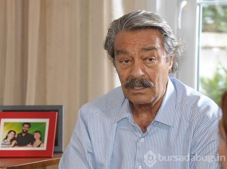 Usta oyuncu Kadir İnanır Bebek'te objektiflere yansıdı 
