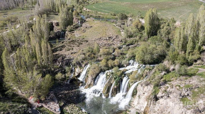 Muradiye Şelalesi tescillendi