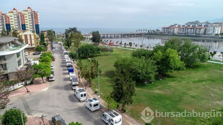Antalya'da karavanların sokak aralarına park edilmesi yasaklanacak