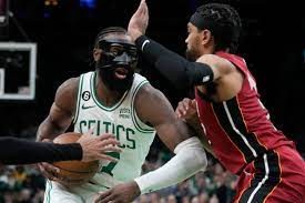 Heat, Celtics'i yenerek seride 1-0 öne geçti