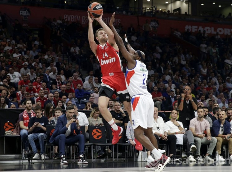 EuroLeague'de Yılın MVP'si seçildi