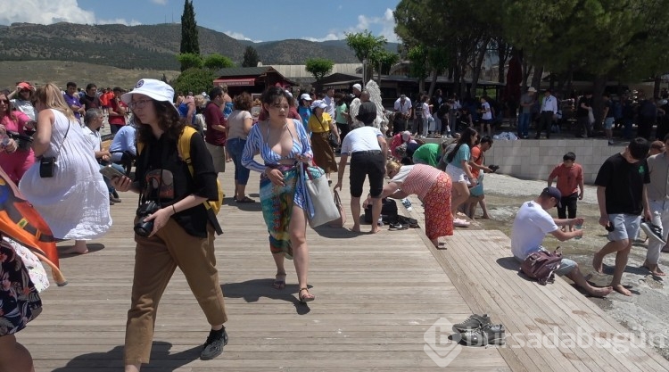 Pamukkale Müzeler Günü'nde şenlendi