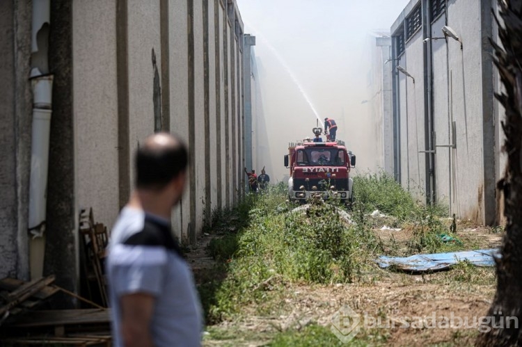 Mersin Serbest Bölgesi'nde yangın