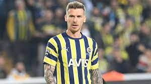 Serdar Aziz kadrodan çıkarıldı!