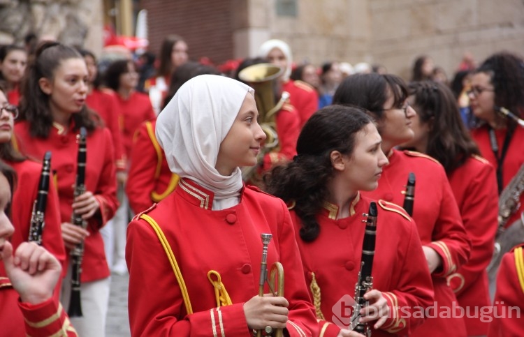 Fotoğraflarla Bursa'da 19 Mayıs kutlamaları 