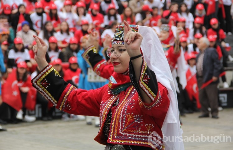 Fotoğraflarla Bursa'da 19 Mayıs kutlamaları 