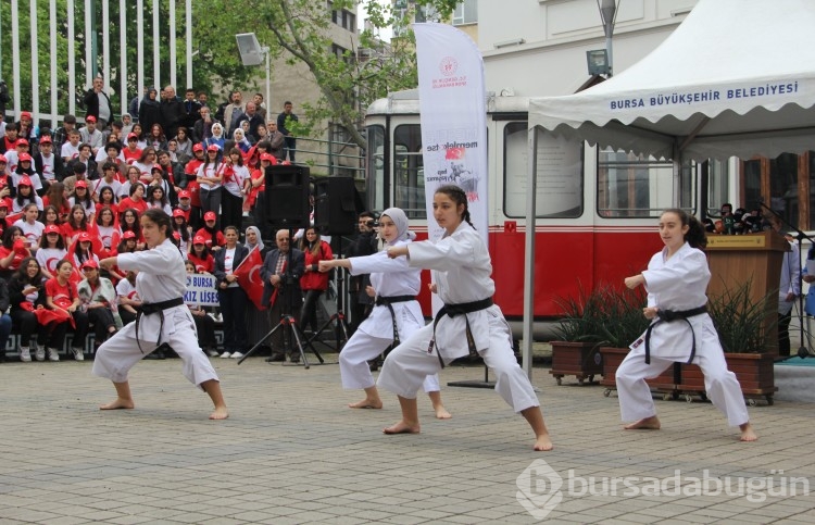 Fotoğraflarla Bursa'da 19 Mayıs kutlamaları 