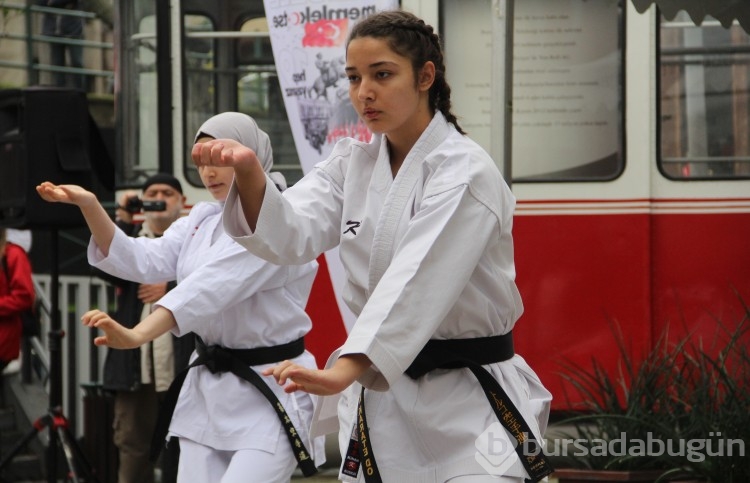 Fotoğraflarla Bursa'da 19 Mayıs kutlamaları 