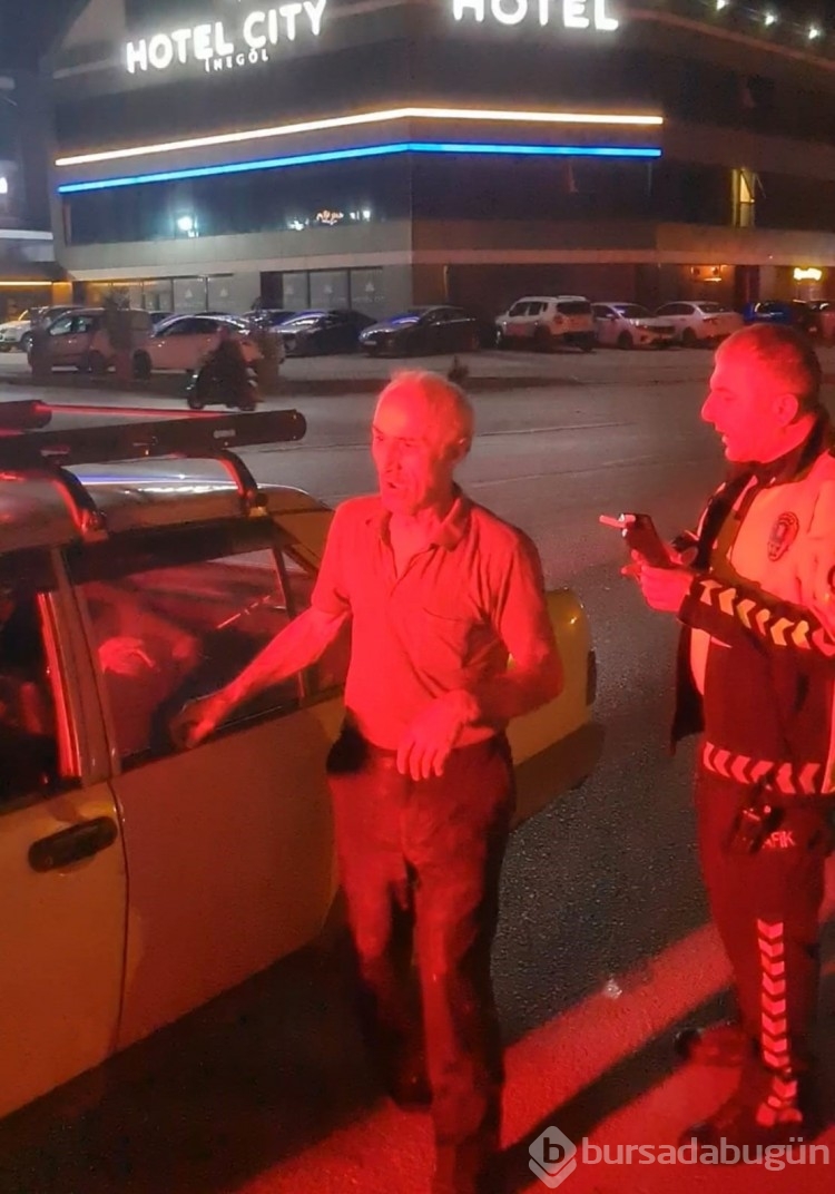 Bursa'da polisin alkollü sürücü ile imtihanı