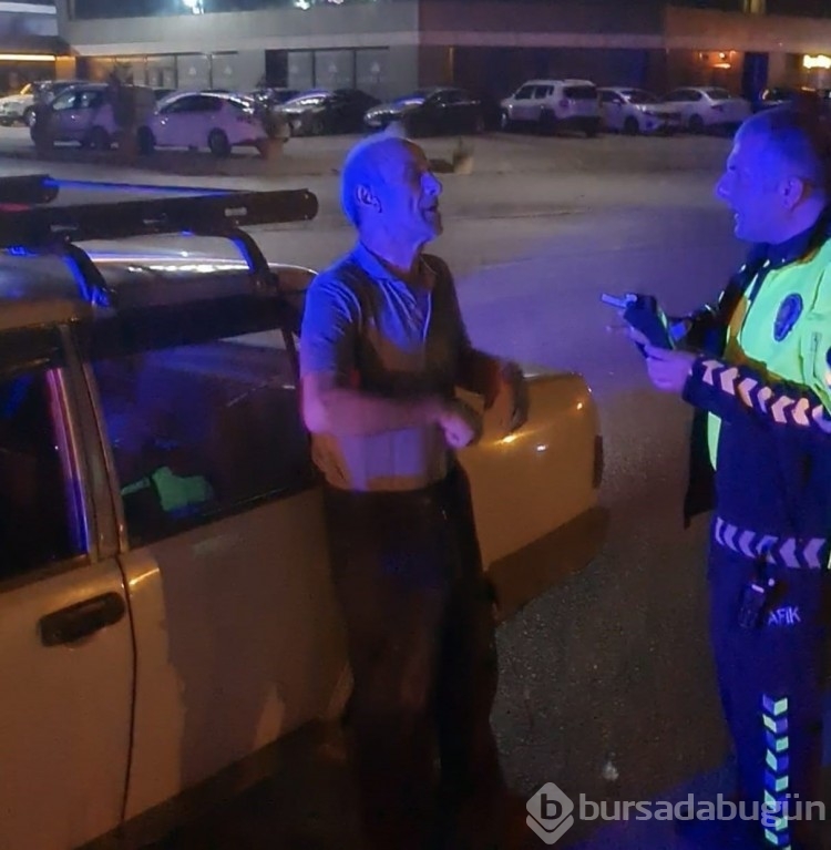 Bursa'da polisin alkollü sürücü ile imtihanı