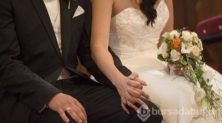 Damat aldatan eşini düğün konuşması sırasında ifşa etti! Ortalık karıştı