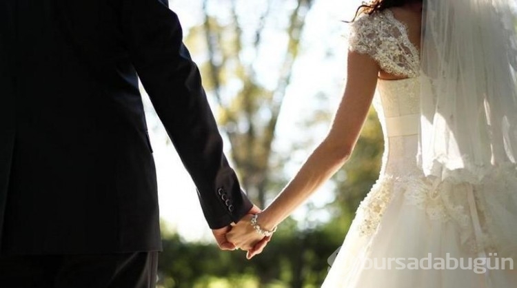 Damat aldatan eşini düğün konuşması sırasında ifşa etti! Ortalık karıştı
