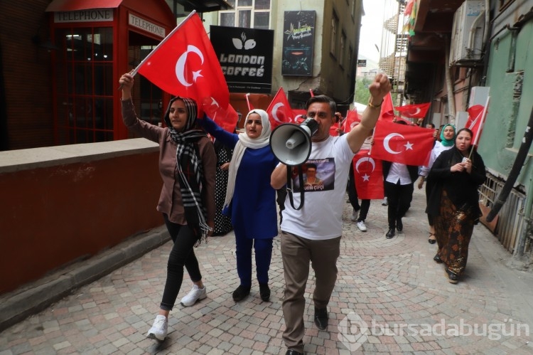 Hakkari'de annelerin evlat nöbeti devam ediyor