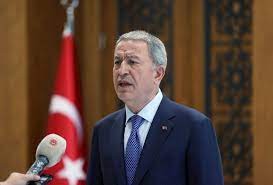 Bakan Akar'dan sınır güvenliği açıklaması