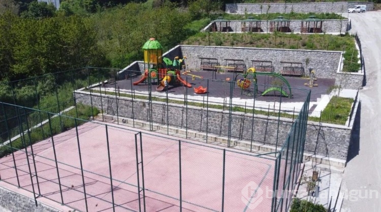Tekkeköy'e yeni spor ve etkinlik alanı yapıldı
