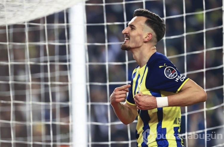Augsburg, Fenerbahçe'den Berisha'nın bonservisini aldı!