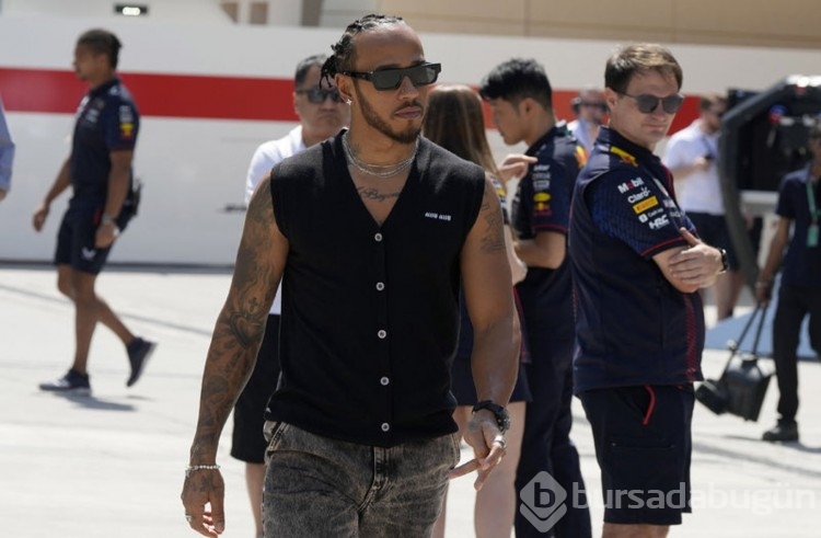 Hamilton'dan Ferrari açıklaması!
