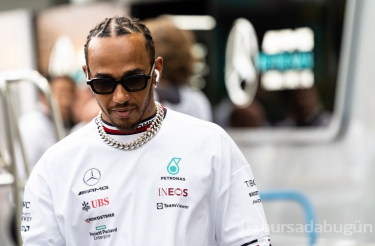 Hamilton'dan Ferrari açıklaması!
