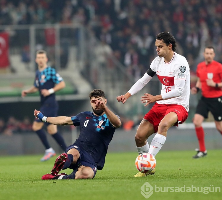 Bursaspor, Enes Ünal için mesaj yayımladı