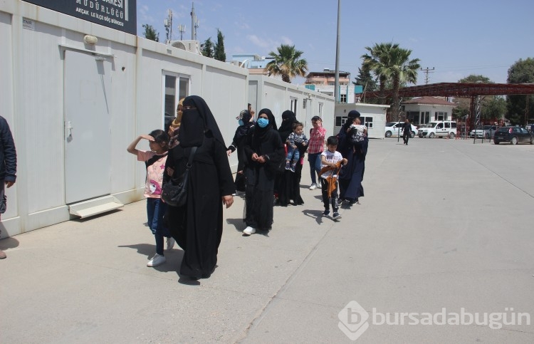 Toplam 554 bin Suriyeli ülkesine geri döndü