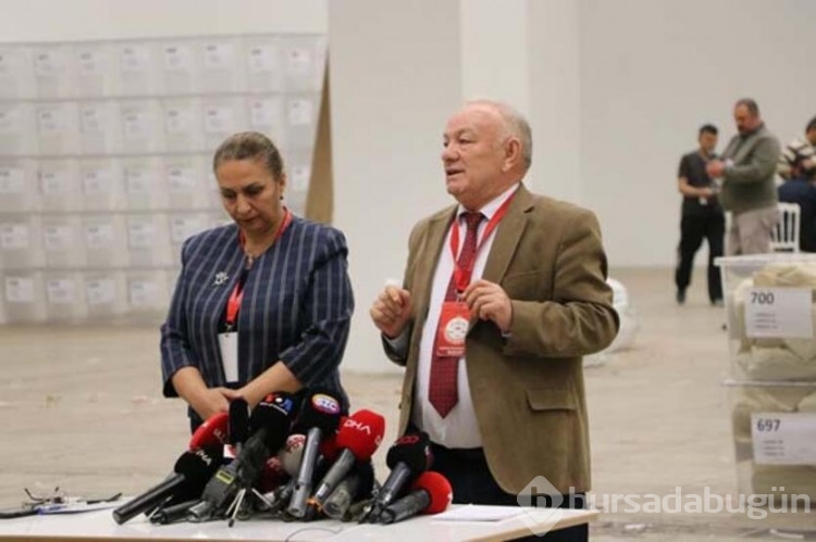 Yurt dışında kullanılan oylar seçim sandıklarına konuldu