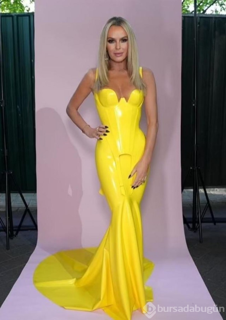 Canlı yayında verdiği frikiklerle tanınan Amanda Holden iddialı seçimlerde bulundu