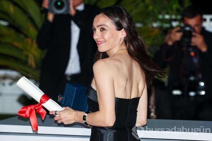 Merve Dizdar, Cannes konuşmasına açıklık getirdi! 