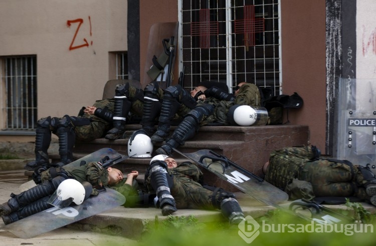 NATO Kosova'ya ilave asker gönderecek
