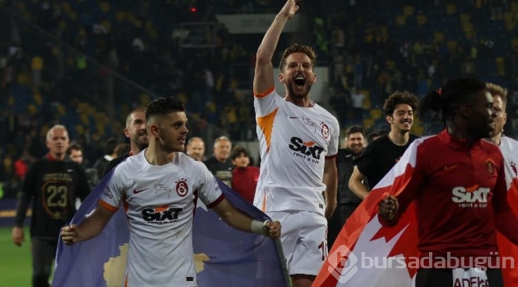 Avrupa Galatasaray'ın şampiyonluğunu konuşuyor!