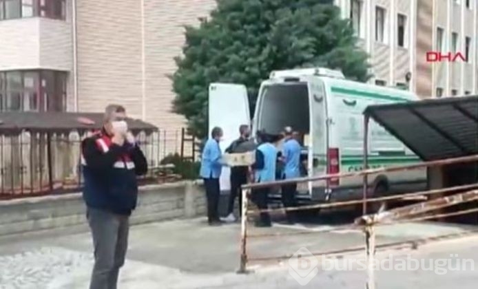 Yol kenarında naylona sarılıp yakılmış 2 ceset bulundu!