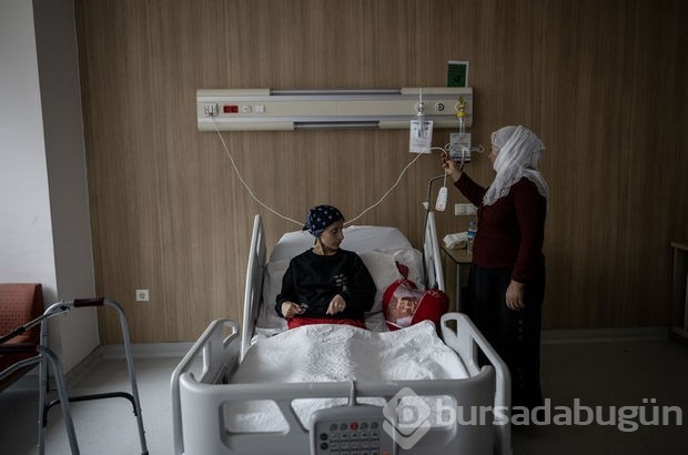 Tümörden kurtularak ayağa kalktı