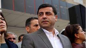 Aktif siyaseti bırakıyorum
